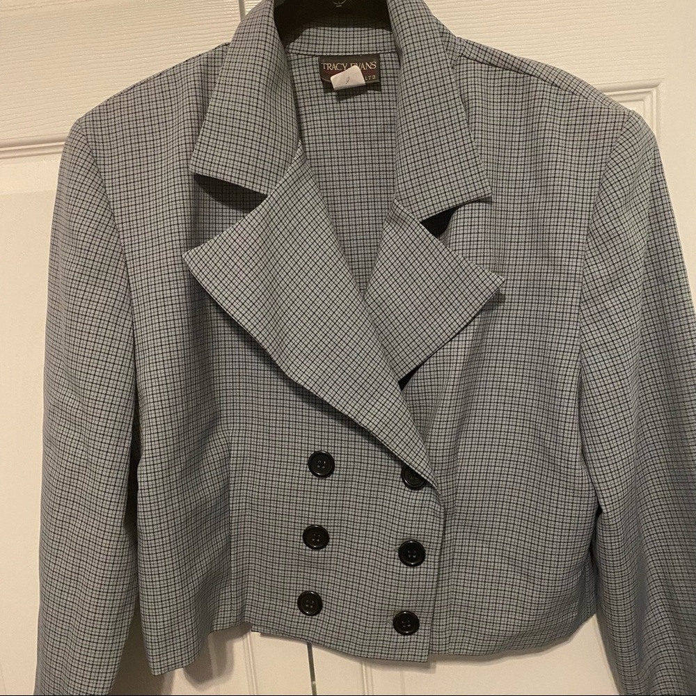 Tracy Evans Light Gray and Black Checked Cropped Double-Breasted Blazer